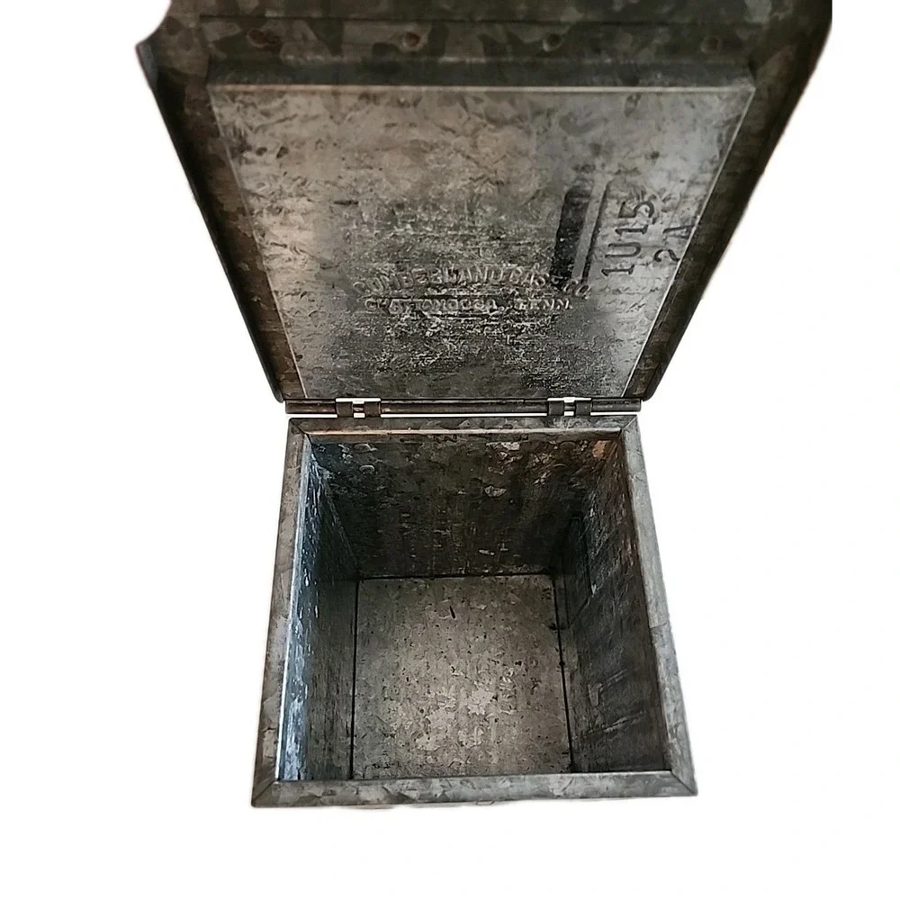 VTG Milk Box Galvanized Metal Front Porch Primitive Decor Oneonta NY